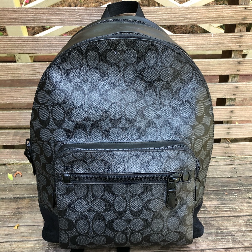 Authentic Coach backpack with reciept. 9.5/10 LNew - Picture 1 of 5